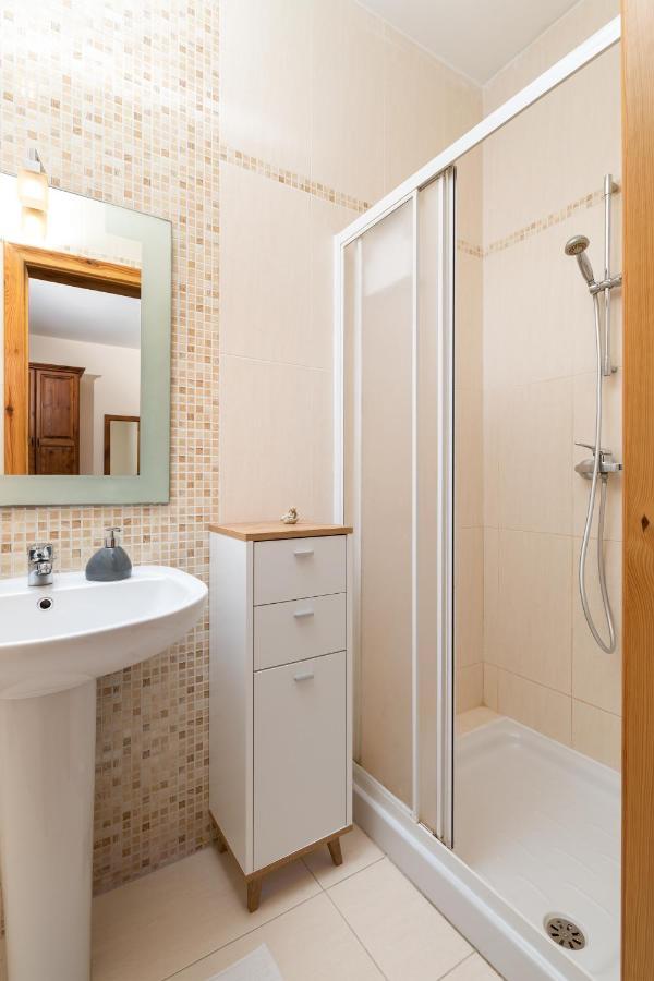 Spacious, Bright & Cosy 2 Bedroom 2 Bathroom Apartment - Msida Uni Heights Exterior foto