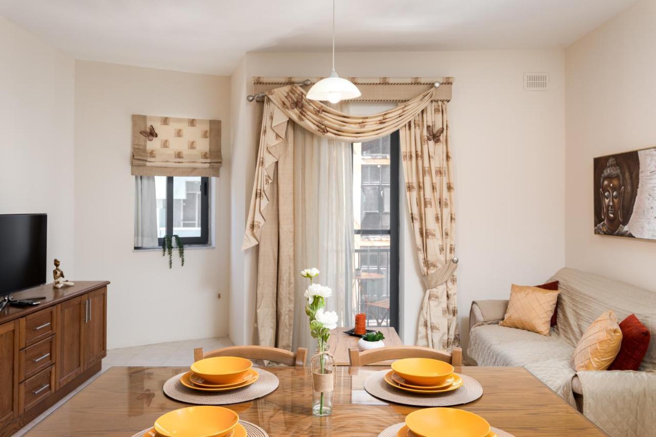 Spacious, Bright & Cosy 2 Bedroom 2 Bathroom Apartment - Msida Uni Heights Exterior foto