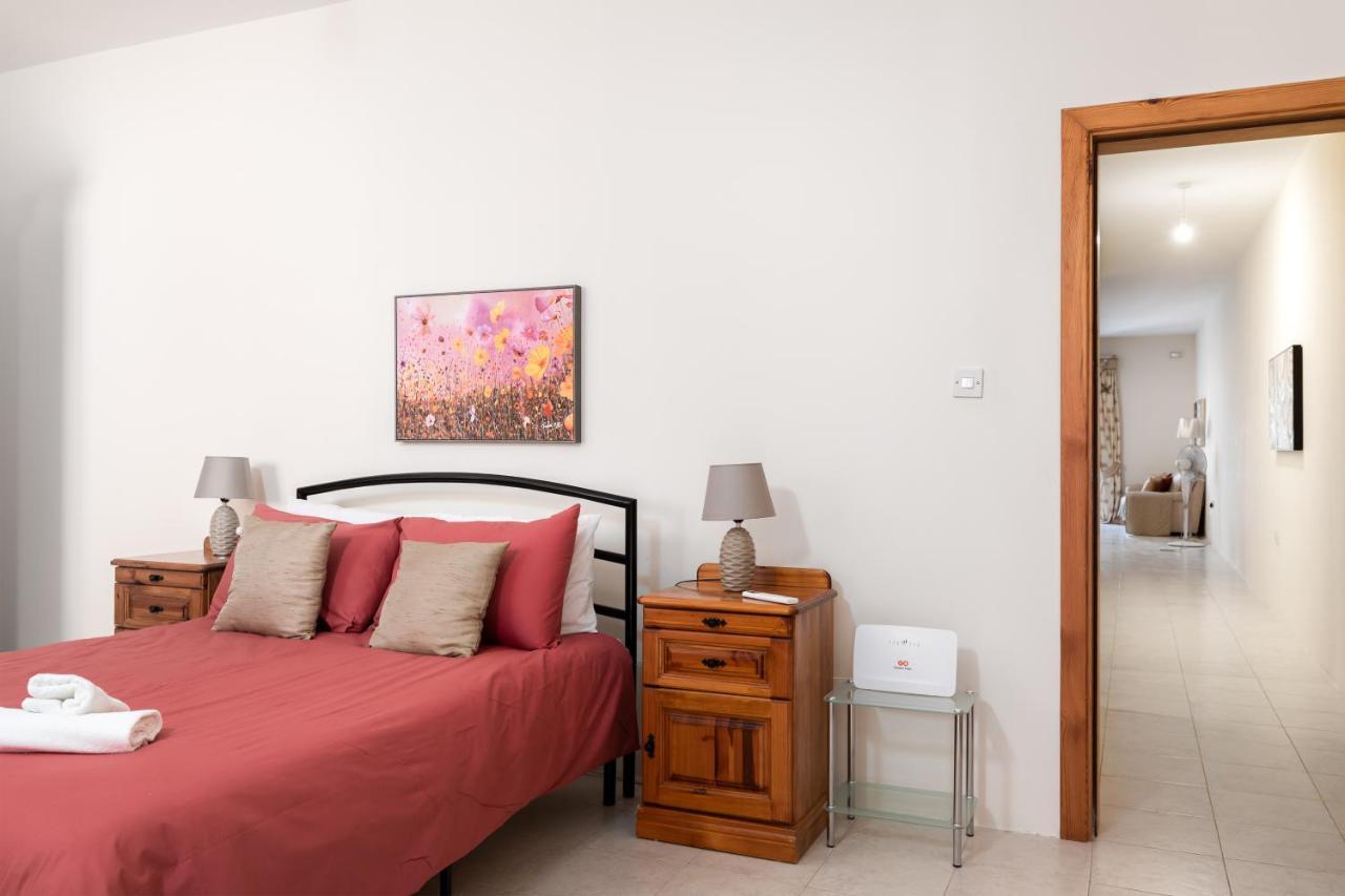 Spacious, Bright & Cosy 2 Bedroom 2 Bathroom Apartment - Msida Uni Heights Exterior foto