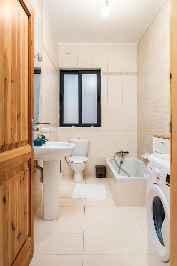 Spacious, Bright & Cosy 2 Bedroom 2 Bathroom Apartment - Msida Uni Heights Exterior foto